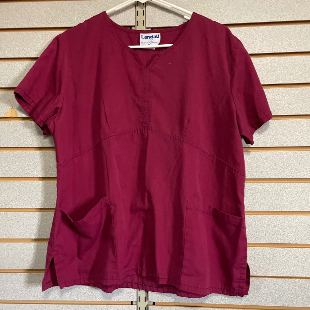 Landau Burgundy V-Neck Scrub Top‎ Short Sleeve Pockets Workwear Size L